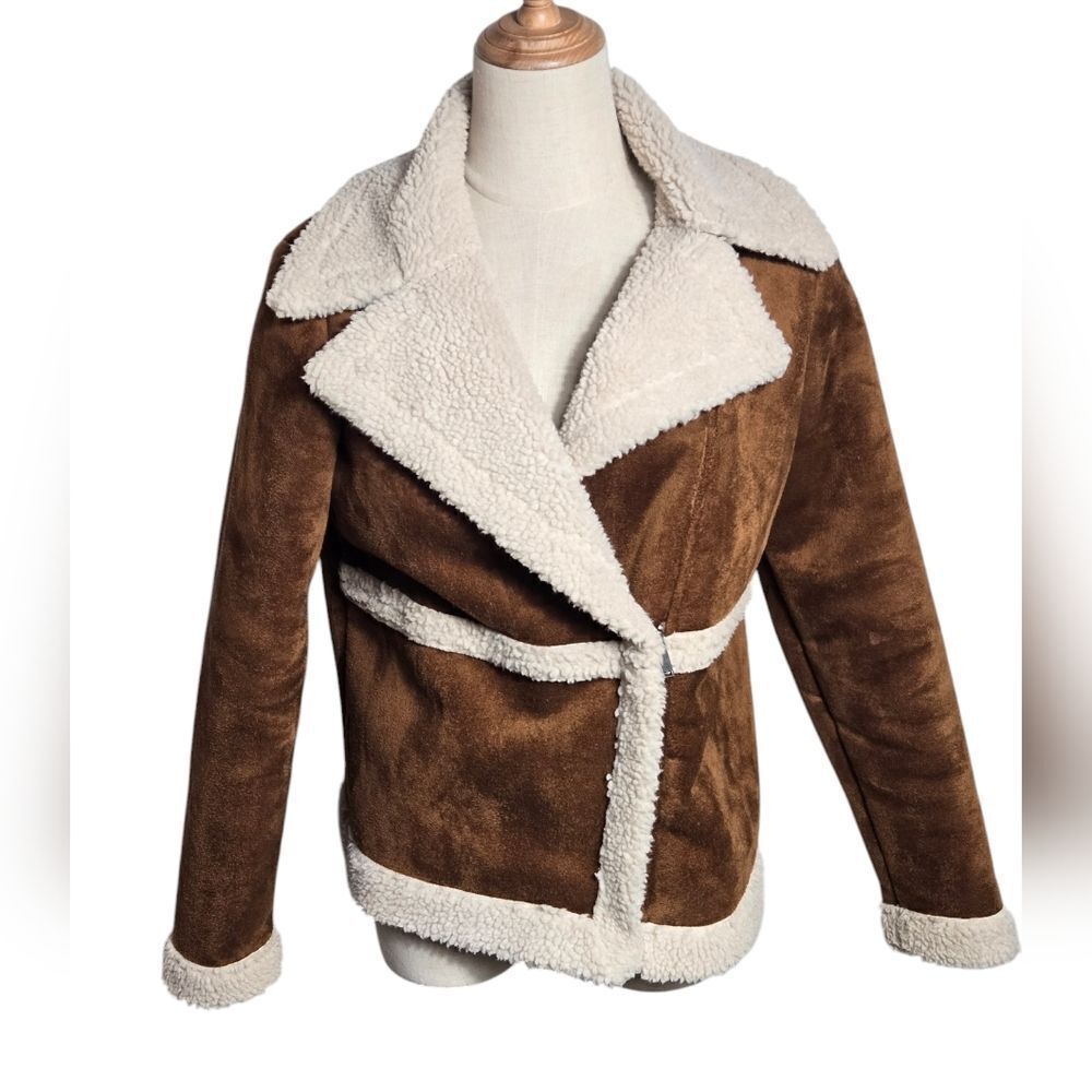 art class Kids Jacket in Brown with Cream Trim